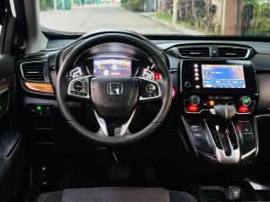 2017-honda-cr-v-used-car-online-car-sale-ad-yangon-myanmar