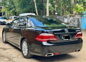 2010-toyota-crown-royal-saloon-online-car-sale-ad-yangon-myanmar