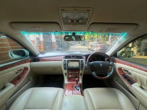 2004-toyota-crown-royal-saloon-used-car-online-car-sale-ad-yangon-myanmar