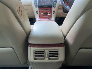 2004-toyota-crown-royal-saloon-used-car-online-car-sale-ad-yangon-myanmar
