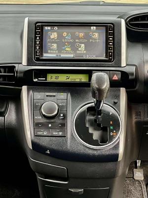 2009-toyota-wish-s-package-used-car-online-car-sale-ad-yangon-myanmar