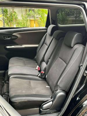 2009-toyota-wish-s-package-used-car-online-car-sale-ad-yangon-myanmar