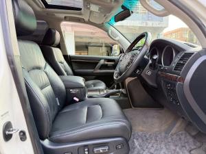 2010-toyota-land-cruiser-zx-used-car-online-car-sale-ad-yangon-myanmar