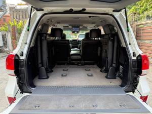 2010-toyota-land-cruiser-zx-used-car-online-car-sale-ad-yangon-myanmar