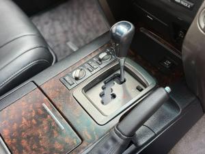 2010-toyota-land-cruiser-zx-used-car-online-car-sale-ad-yangon-myanmar