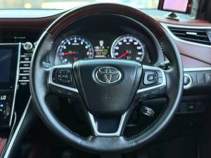 2014-toyota-harrier-premium-advanced-package-used-car-online-car-sale-ad-yangon-myanmar