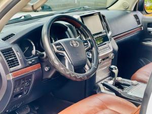 2017 toyota land cruiser vx-r used car online car sale ad - 16, yangon, myanmar