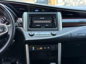 2019-toyota-innova-used-car-online-car-sale-ad-yangon-myanmar