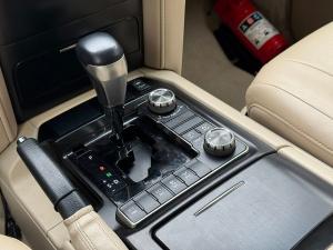2020-toyota-land-cruiser-grand-touring-used-car-online-car-sale-ad-yangon-myanmar