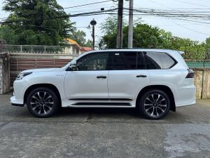 2021-lexus-lx-570-kuro-used-car-online-car-sale-ad-yangon-myanmar