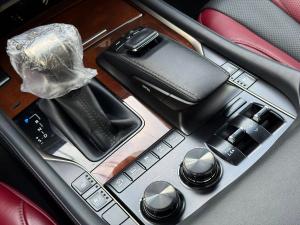 2021-lexus-lx-570-kuro-used-car-online-car-sale-ad-yangon-myanmar