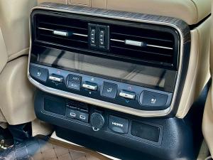 2022-toyota-land-cruiser-used-car-online-car-sale-ad-yangon-myanmar