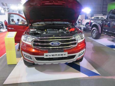 ford everest. price usd 69000.